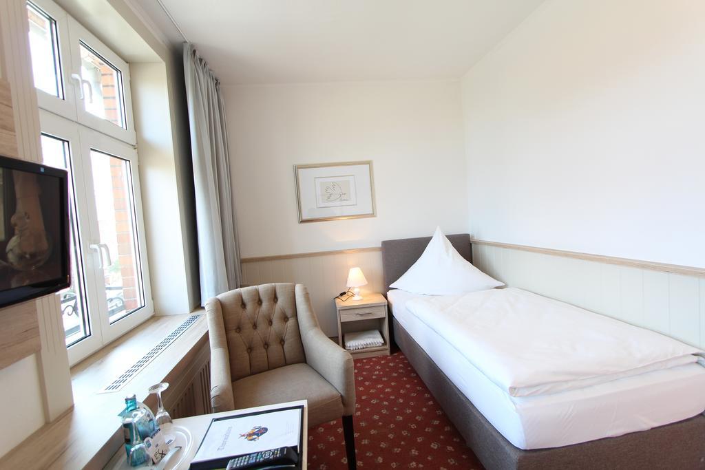 Hotel Thormaehlen Bliestorf الغرفة الصورة