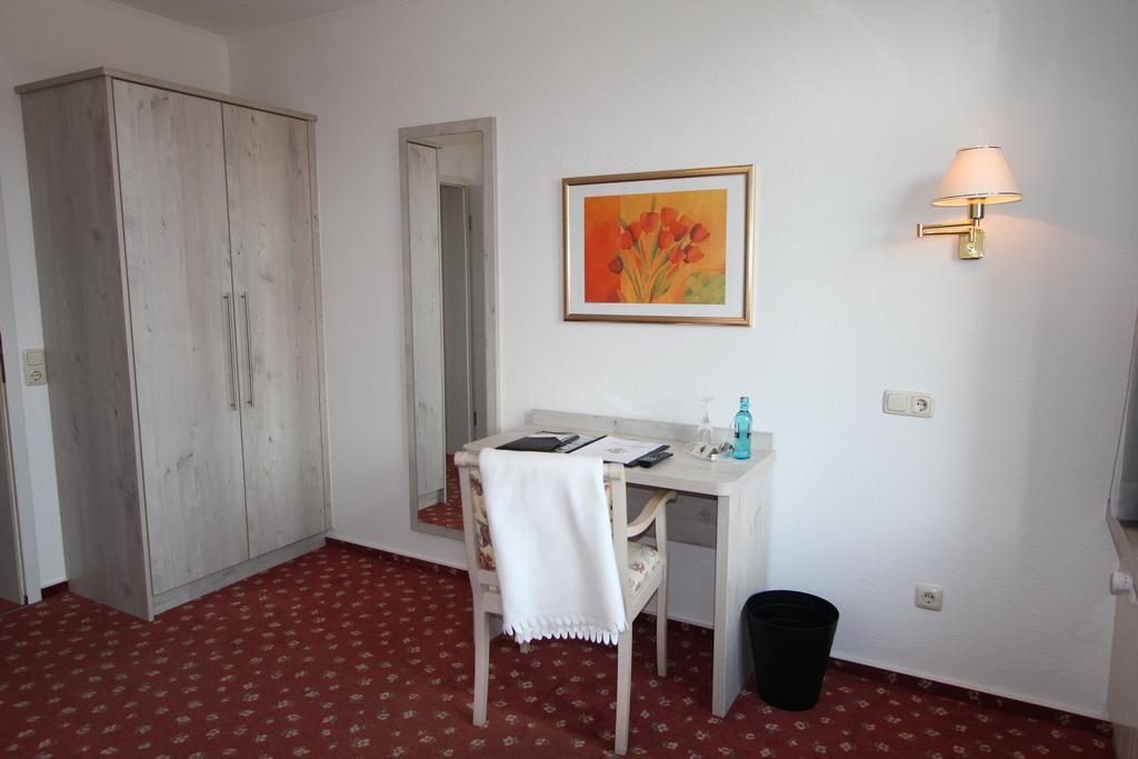 Hotel Thormaehlen Bliestorf الغرفة الصورة